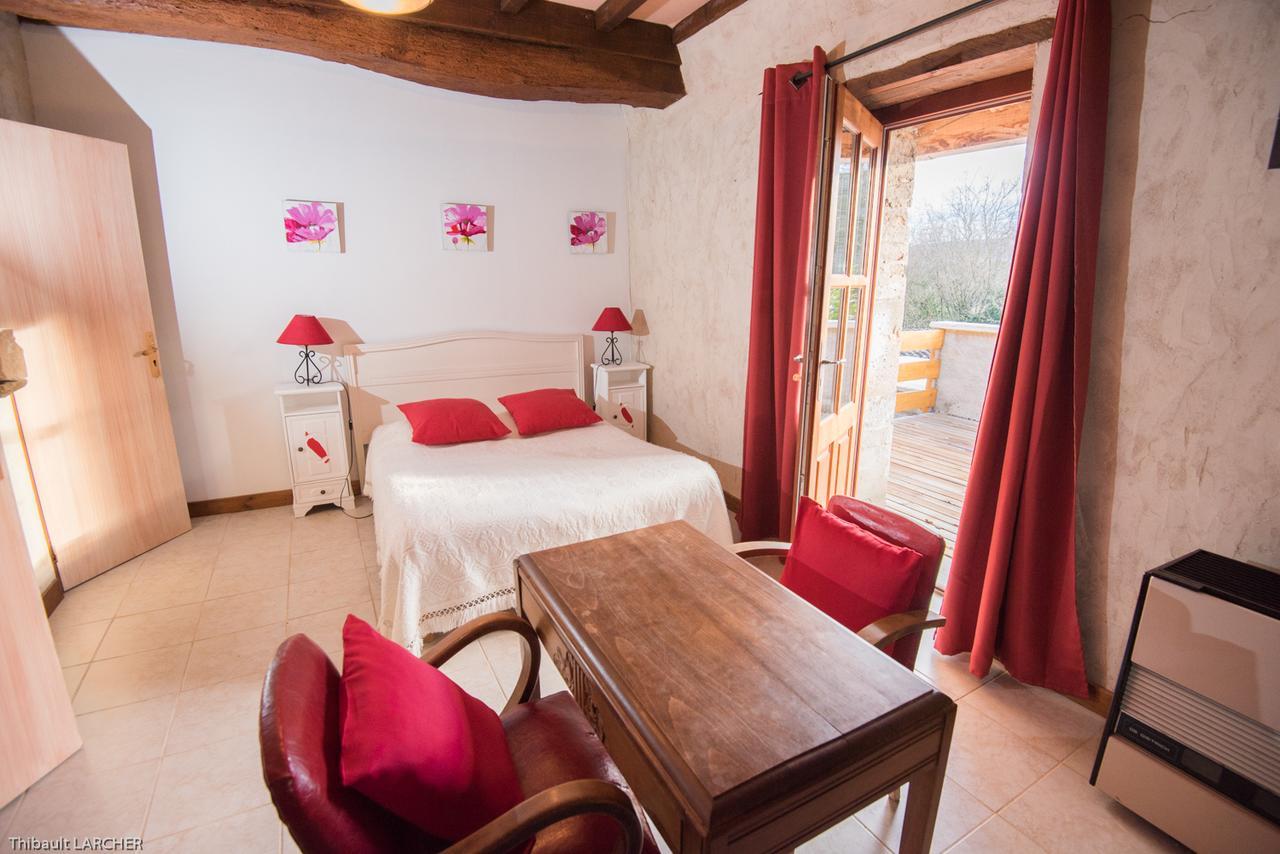 Ferme De Malo Bed & Breakfast Etrigny Exterior photo